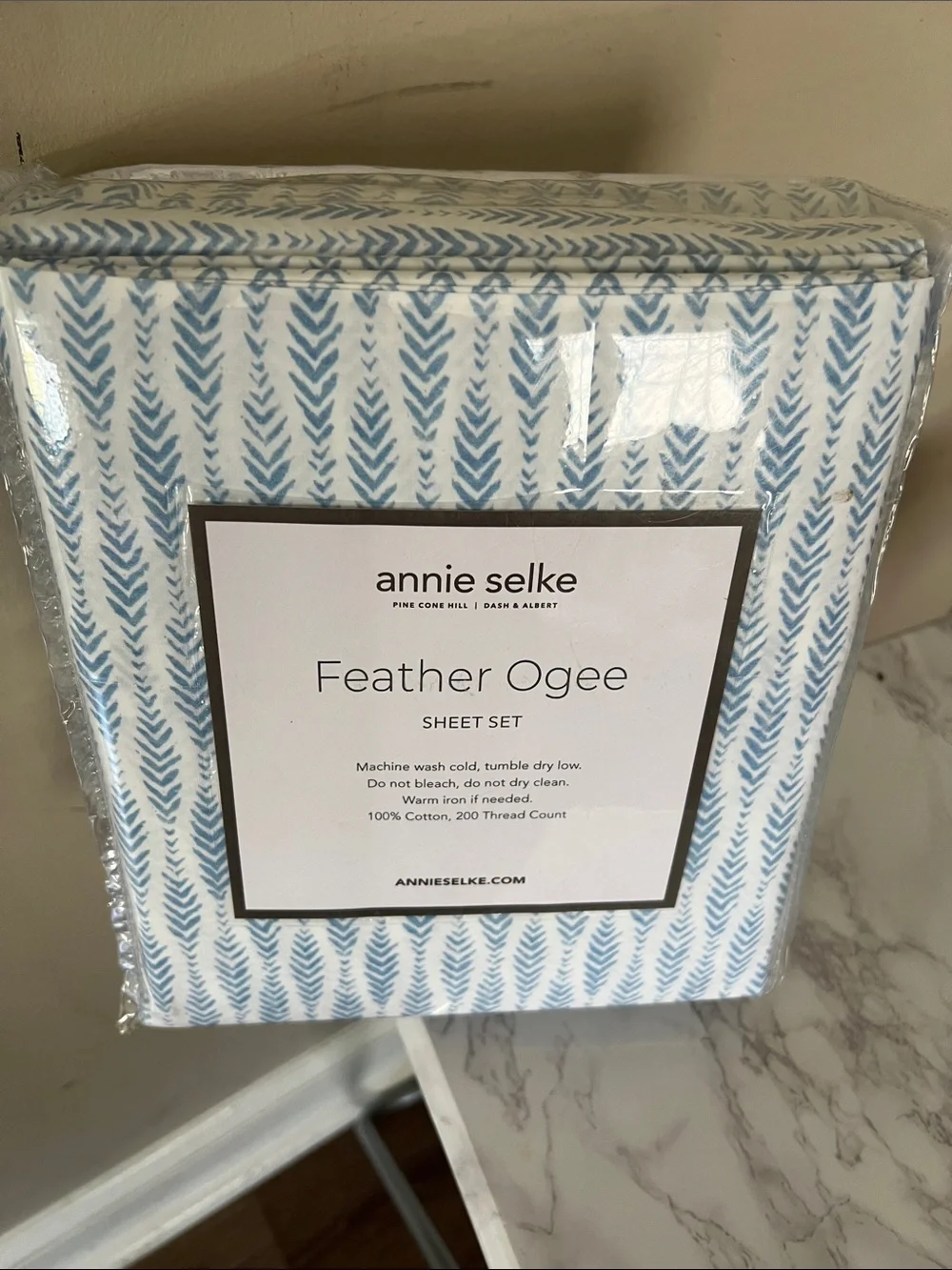 Annie Feather Ogee Sheet Set - Light Blue and White - Picture 1 of 1